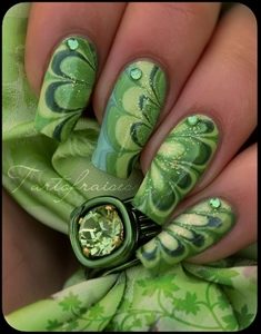green marble nails