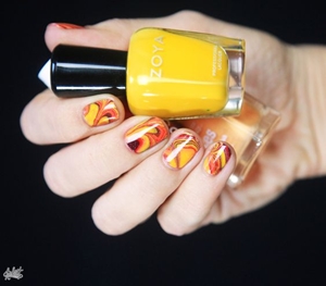 yellow marble nails