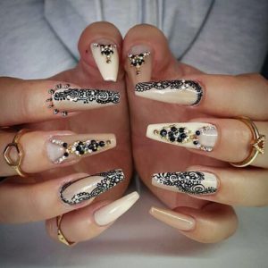 black diamond nails