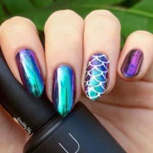chrome nails mermaid