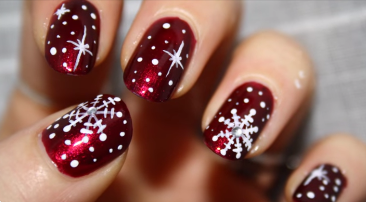 25 Snowflake Nail Designs For Christmas Eve