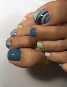 blue and green toenails