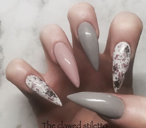 Pastel stiletto nails with foils 