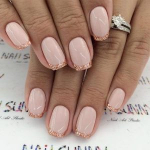 Sparkly french manicure tips