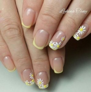 yellow flower french tip