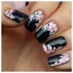 black gel nails