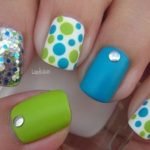 glitter acrylic nails