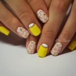 yellow short nails