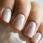 13 – Glitter Mani