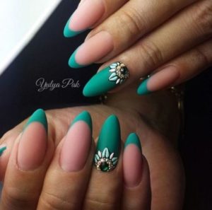 green french manicure