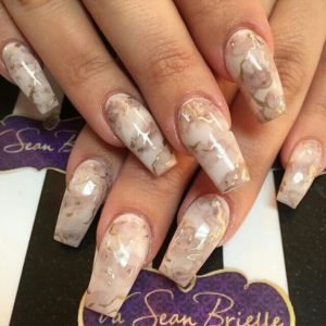 beige marble manicure