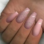sparkle pink nails