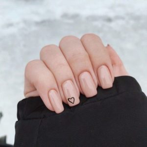 simple nude nails