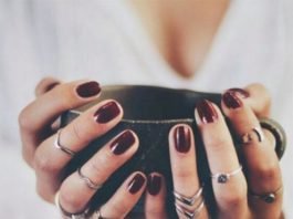 Burgundy Nails
