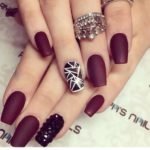 Gold Mosaic Effect on Burgundy Polish