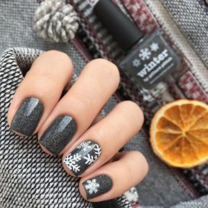 glitter snowflake nail designs