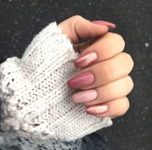 Pretty in Pink nails