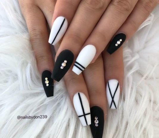 black matte nails
