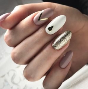 gold and shimmer wedding nails