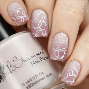 holographic hearts on nails
