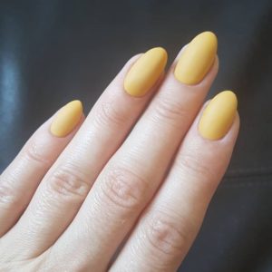 mustard yellow nails