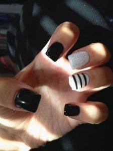 one stripe nail