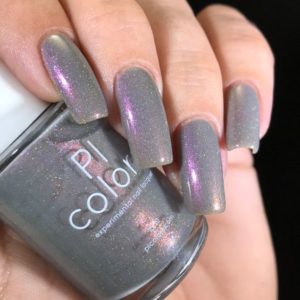 shimmery gray nails