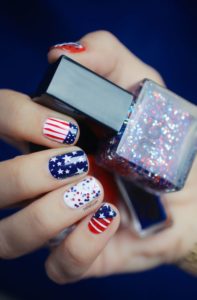 4th of July glitter nails