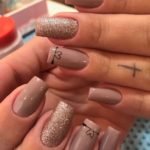 nude glitter
