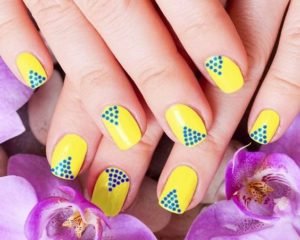 yellow triangle dots