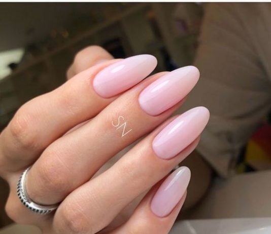 cute almond nail designs