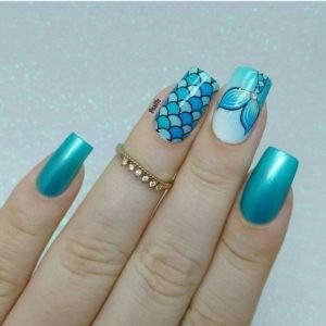 mermaid tail blue Nails