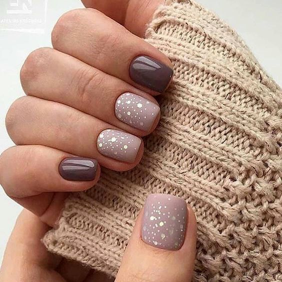 acrylic nails neutral colors