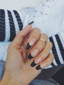 Black French Tip mani