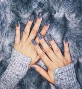long grey winter nails