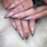 nude with black edge