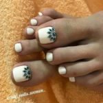 tonail designs with diamonds