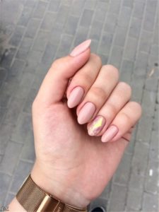 random paint patterns on accent nails