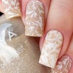 White Leaves vs. Gold Leaves