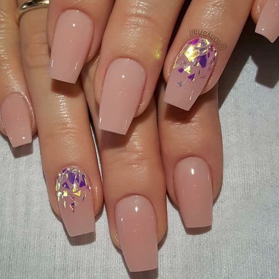 Amazing Nude Acrylic Nails To Try