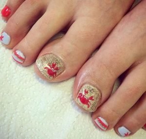 crab design pedicure