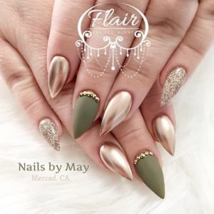 chrome gold stiletto glitter