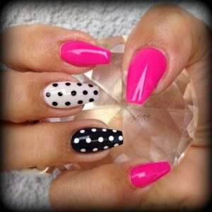 hot pink dots