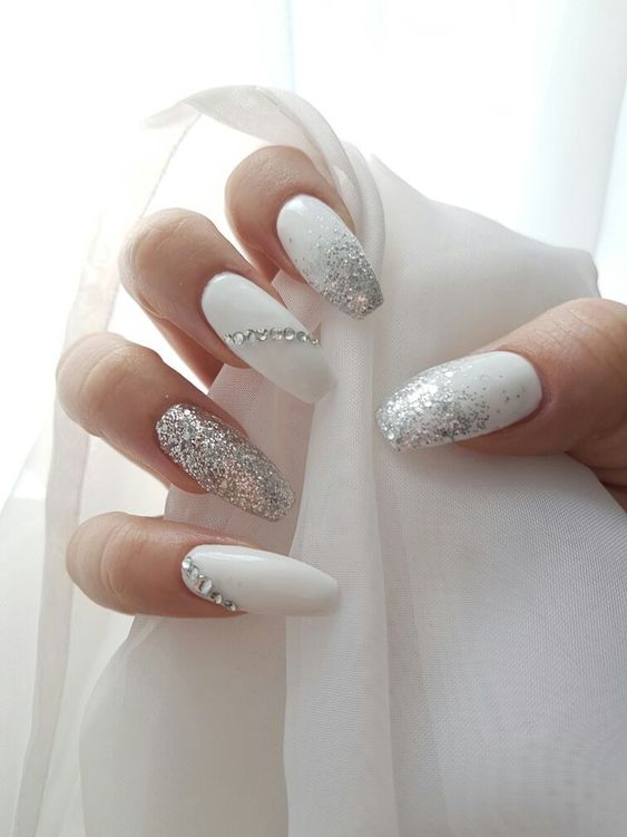 White Glitter Nails You Will Love |