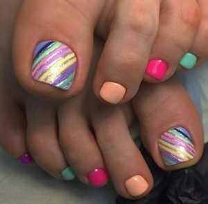 rainbow colors striping toes