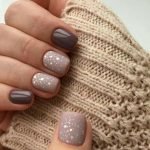 taupe monochrome contraste