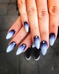 almond shaped nails ombre