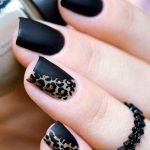 matte nye animal print