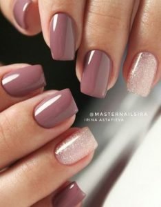 dip powder neutral mauve