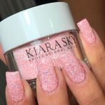 pale pink glitter dip